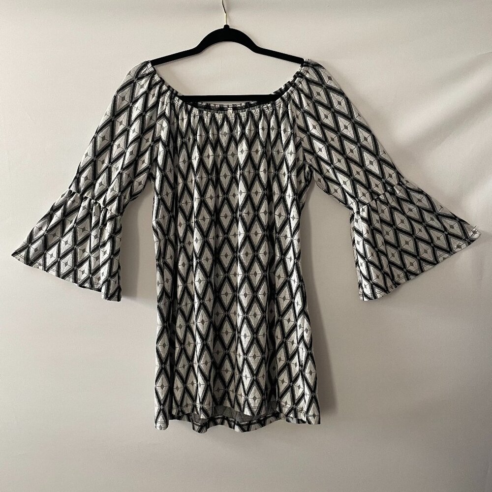 Voll Womens Black White Diamond Off The Shoulder Bell Sleeve Blouse Top Size L